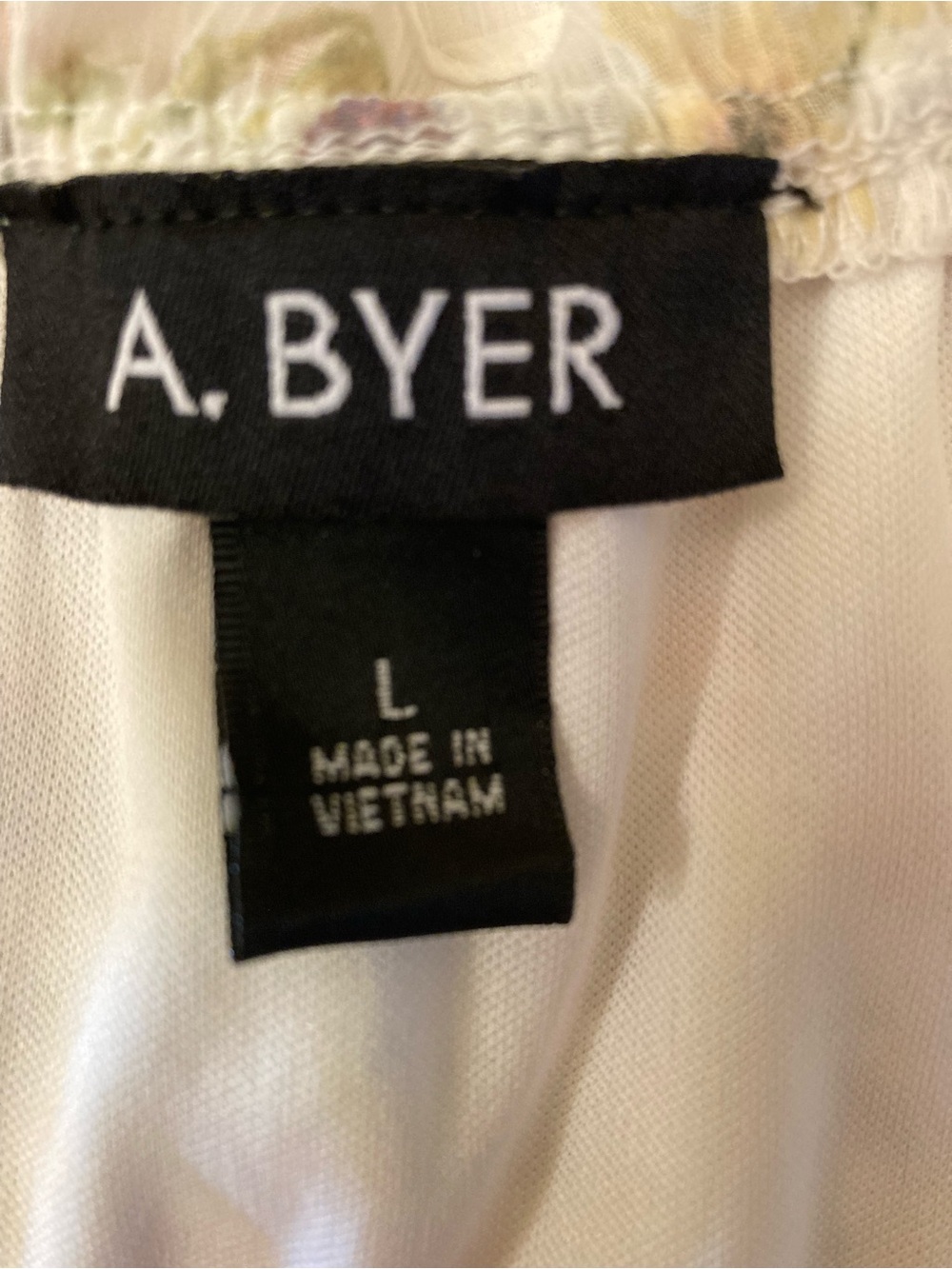 A. Byer Floral Sheer Ruffle Tie-Neck Blouse size large - Picture 3 of 11
